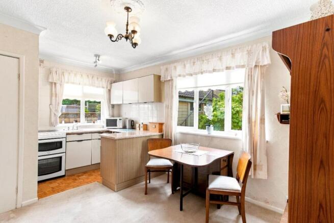 2 bed Semi-Detached for sale Image 6