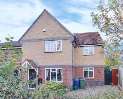 Chelmer Drive, South Ockendon, RM15