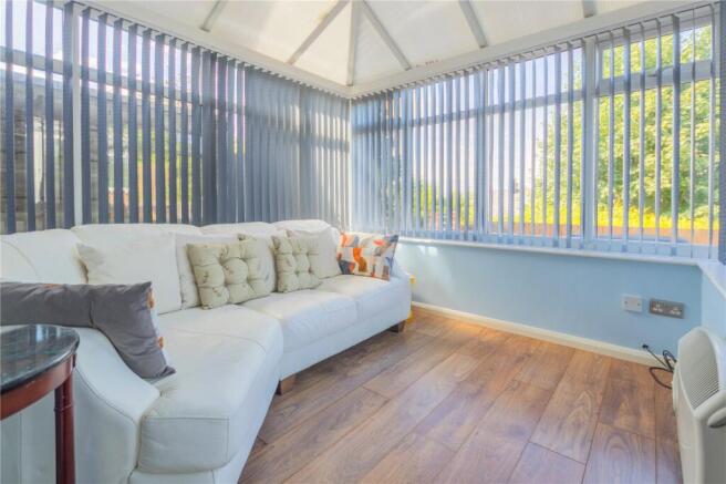3 bed Semi-Detached for sale Image 8
