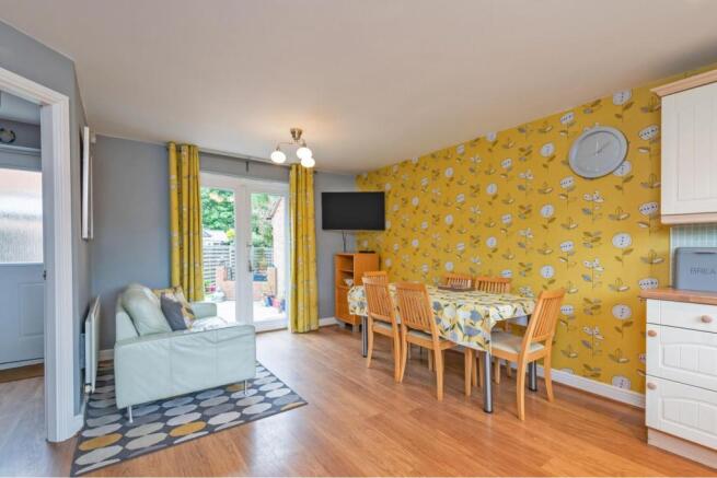 Kitchen/Dining Room