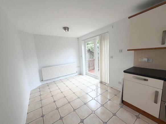 3 bed Detached for sale Image 5