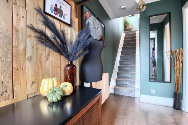 3 bed Semi-Detached for sale Image 10