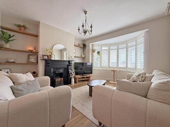 Dunclair Park 13 - Living Room.jpg