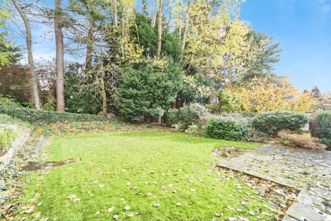 3 bed Detached for sale Image 4