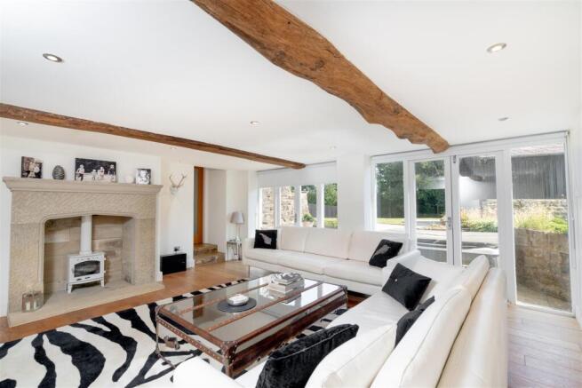 4 bed Barn Conversion for sale Image 7