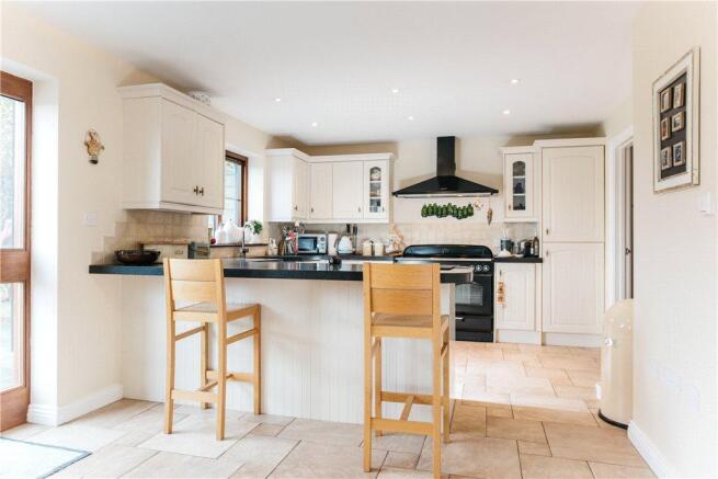 Kitchen/Breakfast Rm
