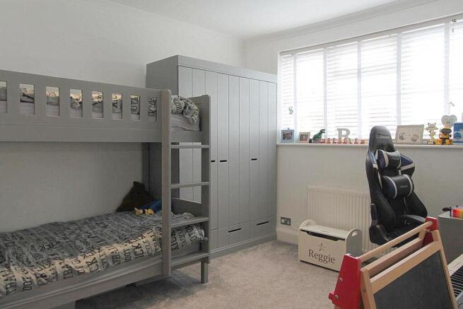 bed 4 1.jpg