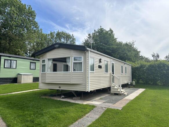 3-bed caravan on Rivers Edge Country Park, £29,995