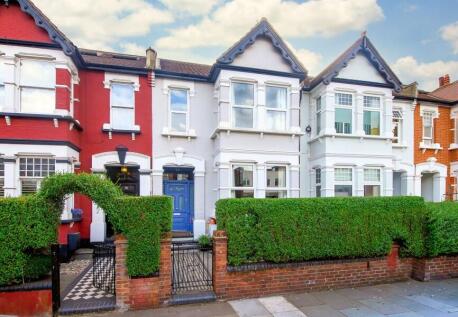 Princes Avenue, Finchley, N3