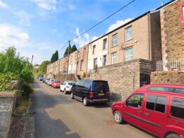 13, Nant-yr-ychain Terrace, Bridgend CF32 8DL