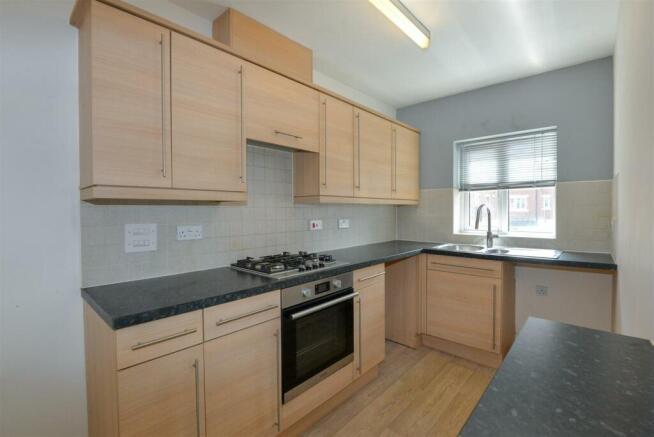 Kitchen 1.jpg