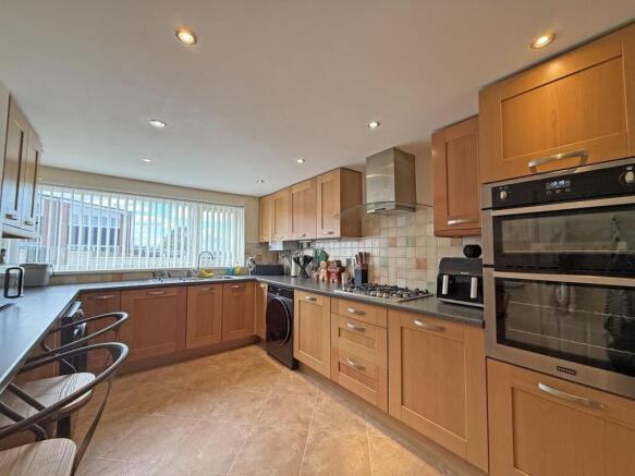 Lundy Close 20 - Kitchen Two.jpg