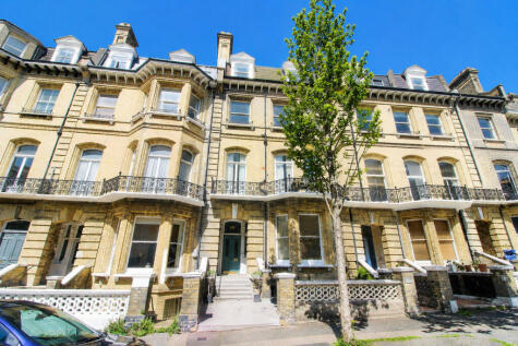 First Avenue, Hove