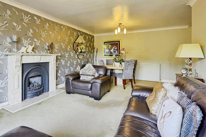 3 bed Detached for sale Image 6