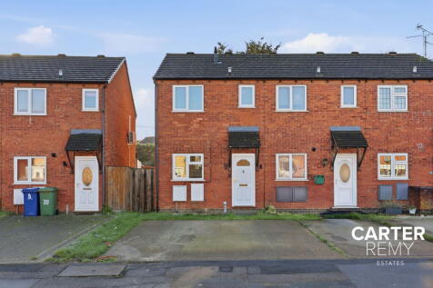 Florence Close, Grays, RM20