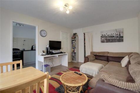 Wickham Place, Church Crookham, Fleet, Hart, GU52