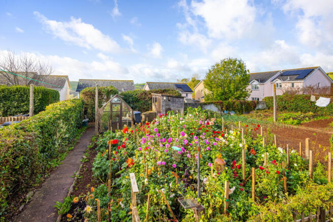 12_7 Greenbanks, Slapton, Kingsbridge