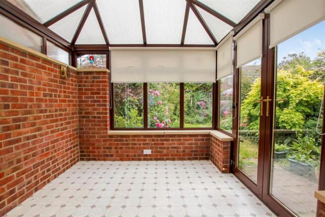 3 bed Semi-Detached for sale Image 7