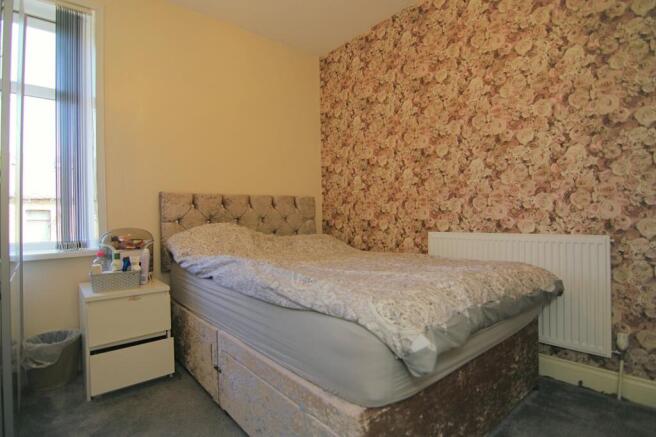 3 bed Terraced for sale Image 12