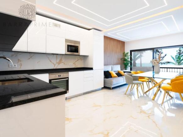 MARÉ Apartment with 3 Bedrooms and Sea View in Quarteira