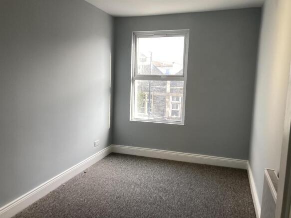 bedroom.JPEG