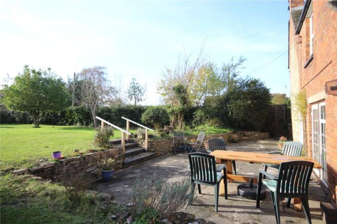 Patio & Garden