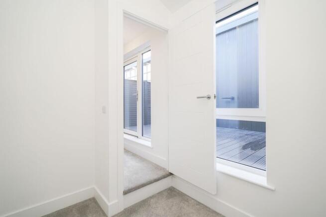 3 bed Town House to rent Image 12