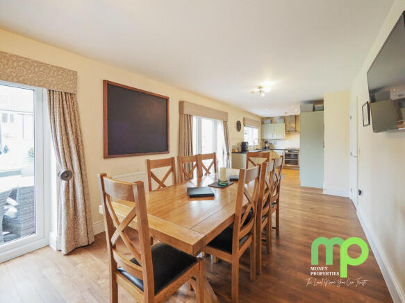 Breakfast Room