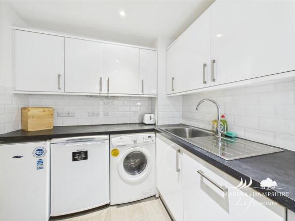 CAM03691G0-PR0053...