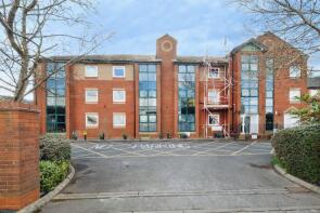 Flat 1, Chamberlaine Court, Spiceball Park Road, Banbury OX16 2PA