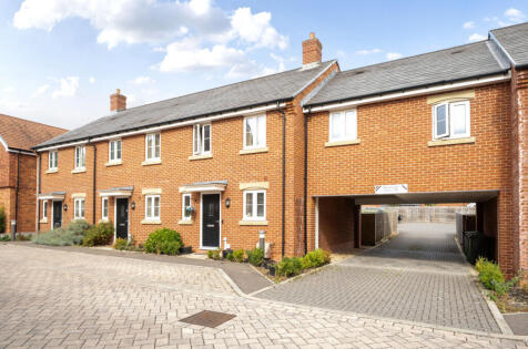 Goswell Square, Alton, Hampshire, GU34