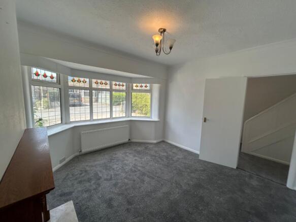 3 bed Semi-Detached to rent Image 4