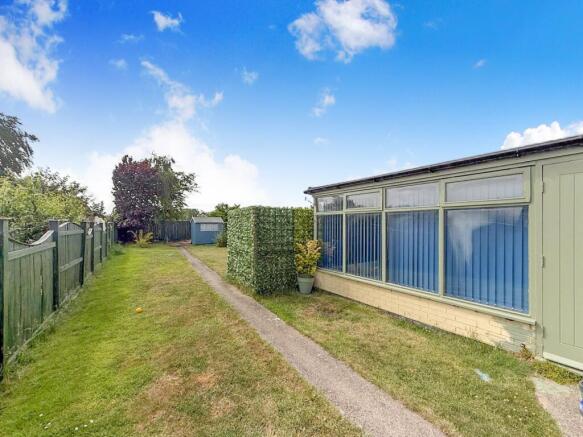 3 bed Semi-Detached for sale Image 4