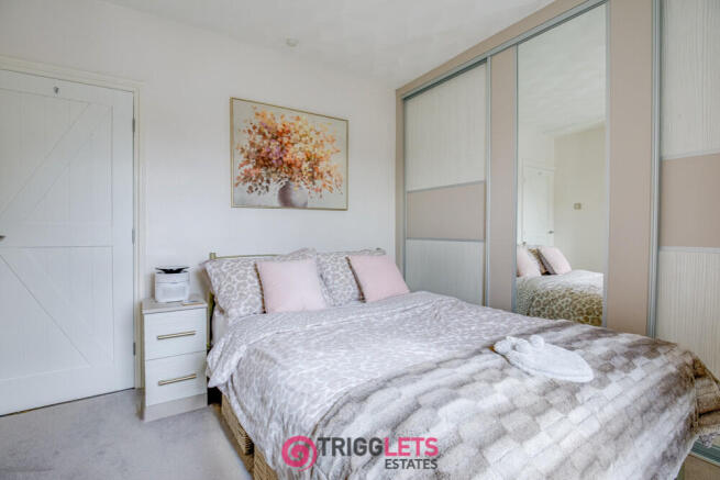 2 bed Terraced for sale Image 11