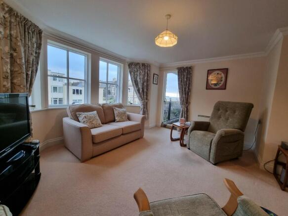 Flat 17