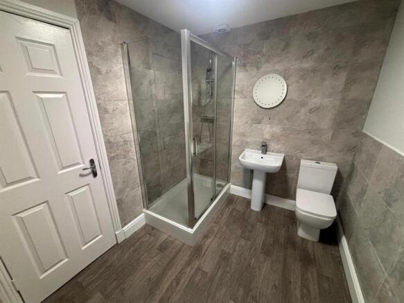 82 millhall court pic 3.jpg