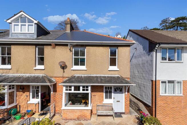 A03 - 156 Victoria Road Dartmouth - 250331.jpg