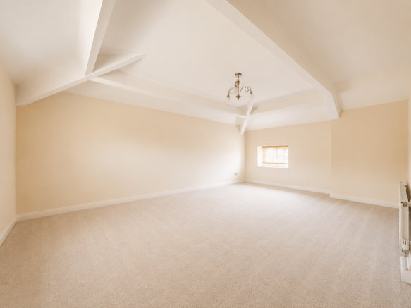 4 bed Semi-Detached for sale Image 9