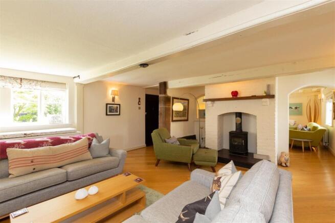 Holly Lane, Styal, Wilmslow photo 4