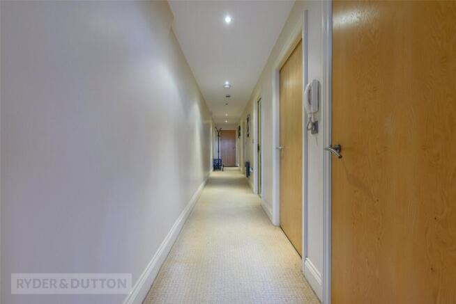 2 bed Apartment for sale Image 8