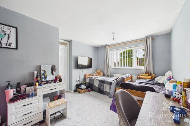 3 bed Semi-Detached for sale Image 10