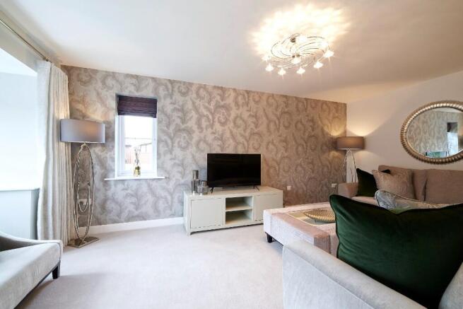 4 bed Detached for sale Image 8