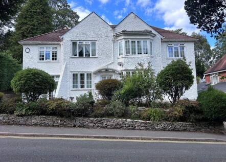 Surrey Road South, WESTBOURNE, BH4