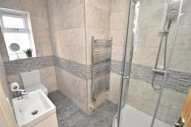 Family Shower Room