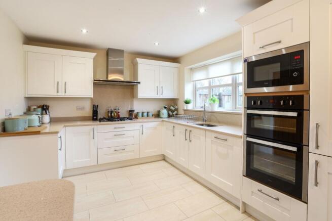 Kitchen/breakfast ro