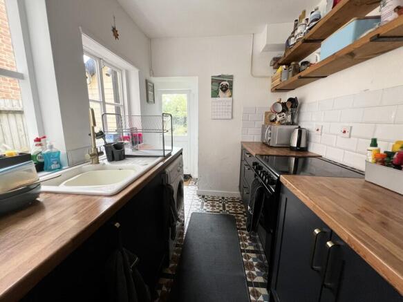 Kitchen 2.