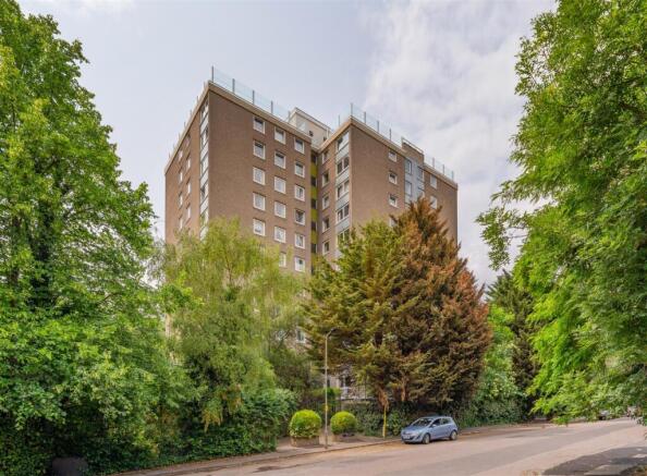 Deverill Court-2.jpg