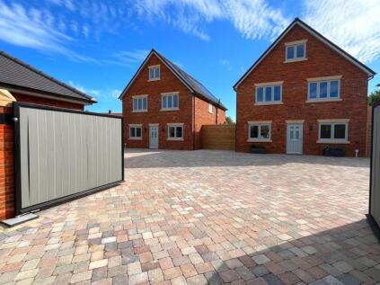 Amberstone, Hailsham, BN27
