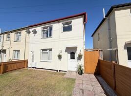 16, Kings Crescent, Tiverton EX16 6DL