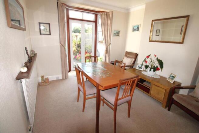 Corbets Tey Road, Upminster, Essex photo 4